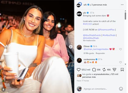 Sabalenka fue una de las estrellas que disfrutó una velada especial de UFC en Abu Dabi