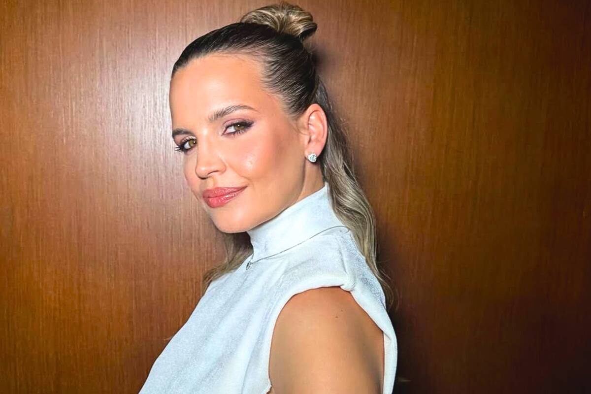 Sabrina Garciarena fotografió las playas de Punta del Este, iluminadas por microorganismos y se volvió viral