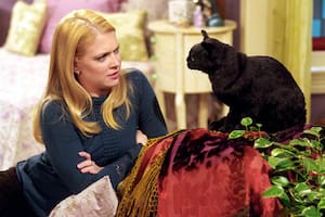 Sabrina, la bruja adolescente: humor efectivo, un gato robótico y el motivo por el que Melissa Joan Hart nunca pudo ver la serie que se convirtió en un éxito inesperado