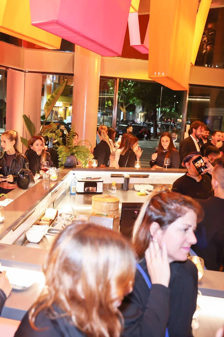 Sachi, el restaurant de Francisco Tinelli, el día de su inauguración