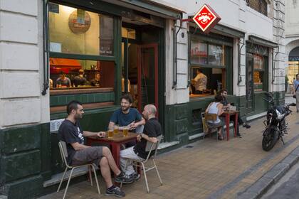 Saigón, cocina vietnamita en el mítico Mercado de San Telmo