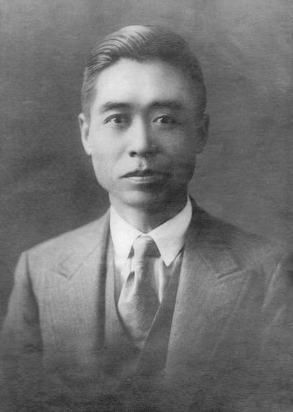 Saijiro Tsuji, el japonés que tras la Segunda Guerra Mundial terminó fundando Porcelana Tsuji, la primera fábrica de porcelana fina en Argentina