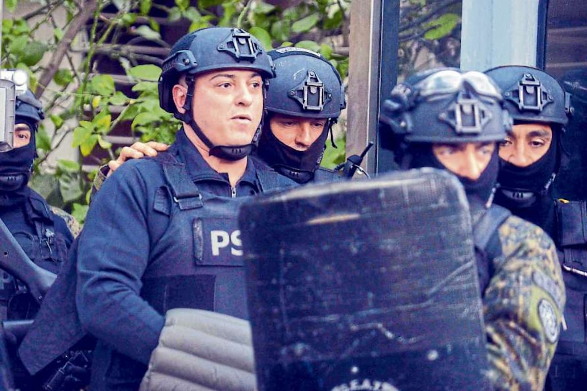 Saillén ayer, en el momento de ser detenido por la policía