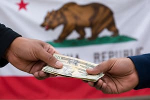 El salario mínimo cambia en California: las ciudades y trabajos donde se cobrará hasta US$26,50 por hora desde julio