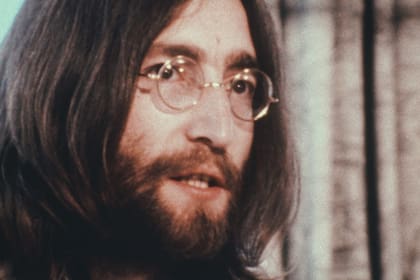 Salieron a la luz las últimas palabras de John Lennon antes de morir en la serie documental estrenada en Apple TV+