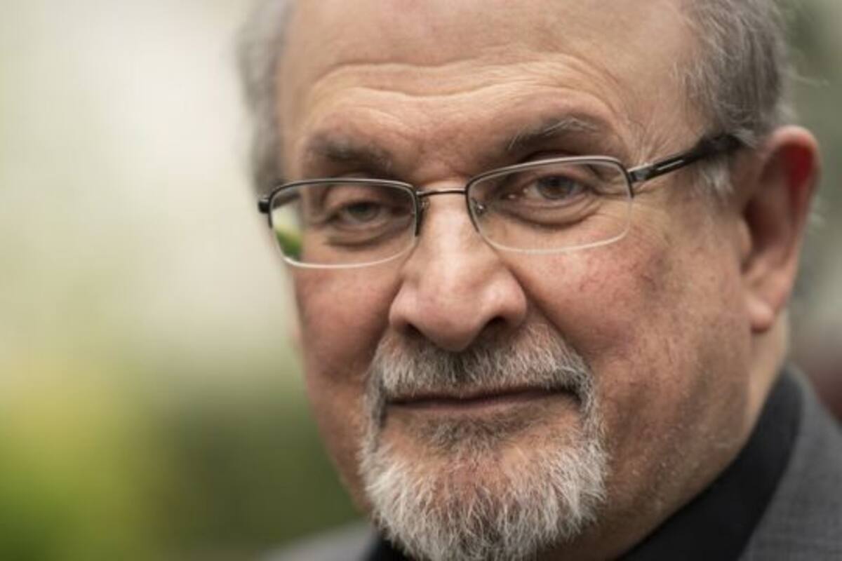 Salman Rushdie vivió en la clandestinidad durante una década