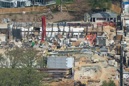 Salón de baile de la Casa Blanca de Trump recibe aprobación final días tras orden judicial de freno
