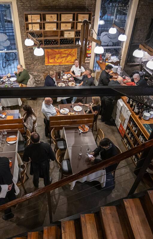 Salón de El Caldén del Soho en el barrio de Palermo.
