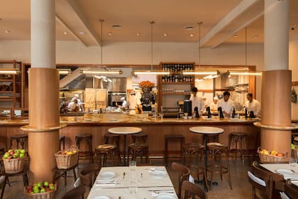 Salón de la planta baja de Social Corazón