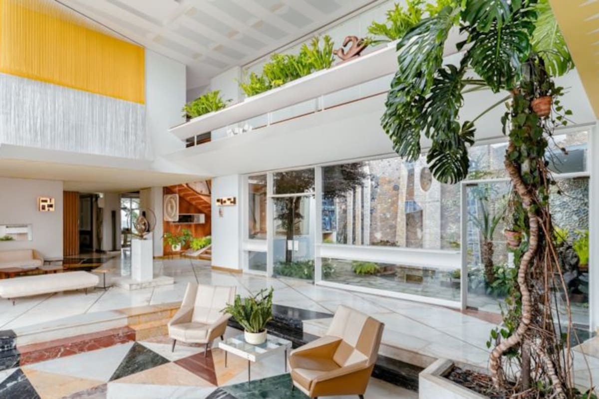 Salón principal de la Villa Planchart, ubicada en Caracas, Venezuela