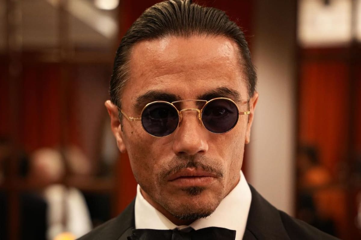 Salt Bae cerró uno de sus locales en Nueva York; la crítica dijo que era el peor y una hamburguesa costaba hasta 40 dólares