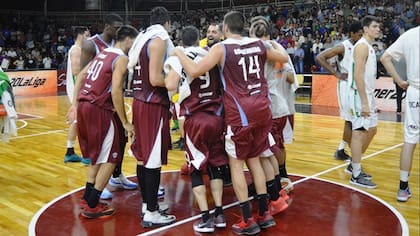 Salta Basket debutó con un triunfo contra Atenas