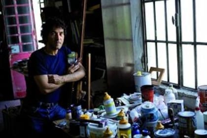 Salvatore Garau en su estudio de Milán