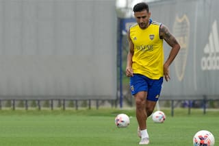 Riquelme le dijo lo que él quería escuchar, pero Battaglia lo manda al banco