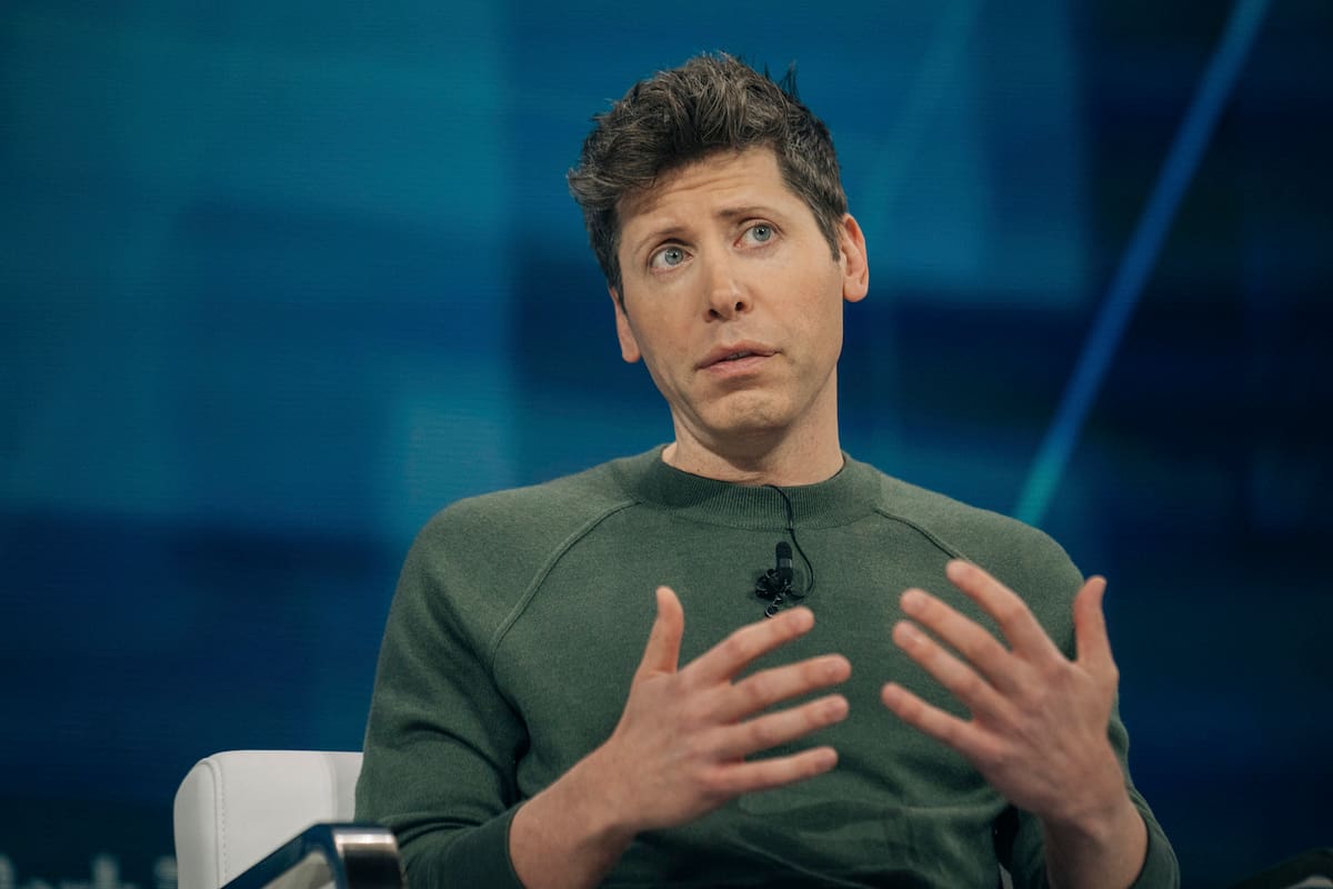 Sam Altman anunció que la criptomoneda del peso argentino se podrá operar en su billetera