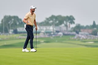 Sam Burns lidera el US Open con 65 golpes y evita calamidades en Oakmont