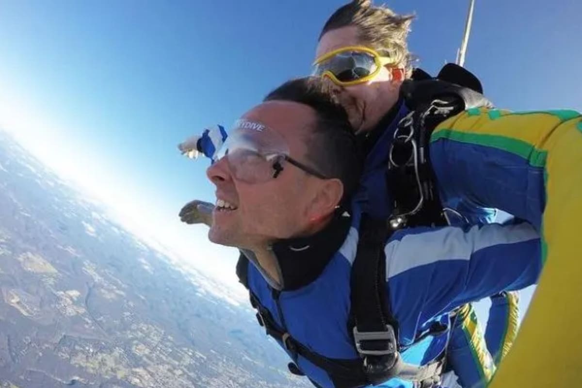 Sam O’Connor dejó su vida laboral y se adentró a una aventura con la que busca conocer todos los países del mundo