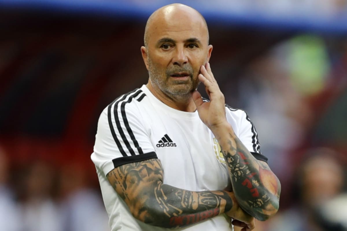 Sampaoli: "Mas allá del dolor, yo estoy convencido de que este es el lugar donde quiero estar. No voy a irme de la selección. No voy a dar un paso al costado. No evalúo esa posibilidad”