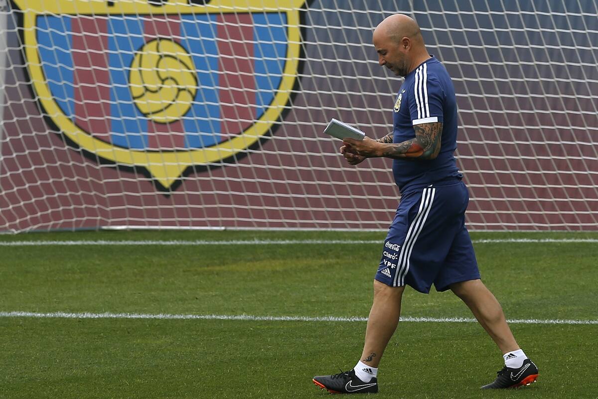 Sampaoli sumó una preocupación más con la lesión de Lanzini