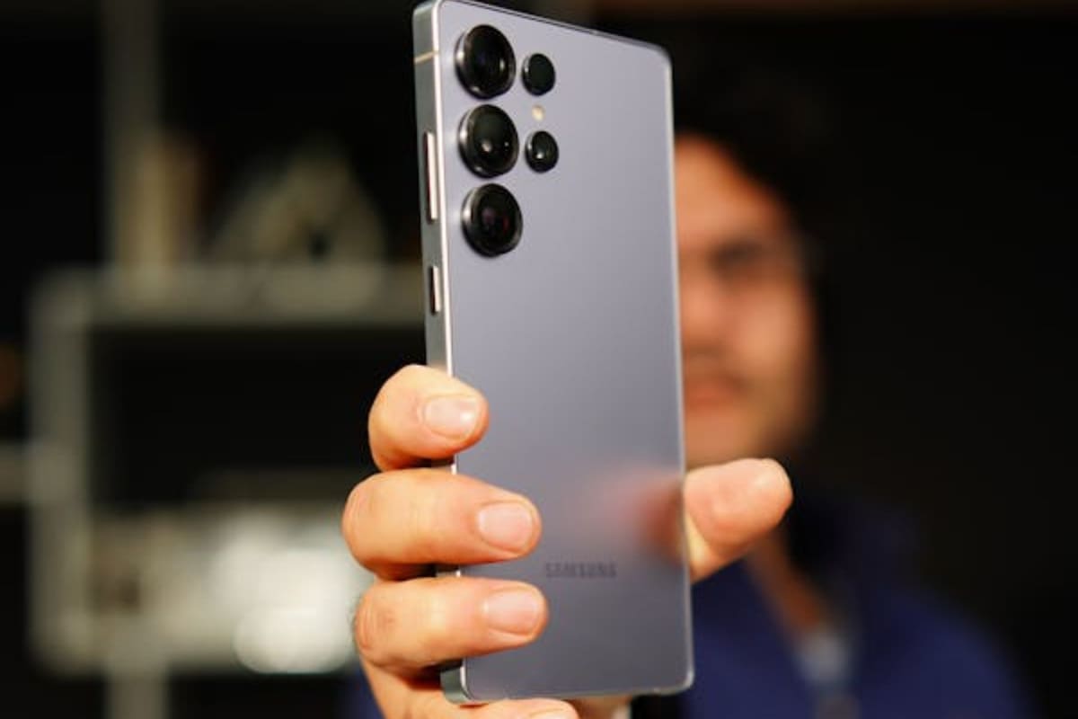 Samsung ofrece descuentos especiales para quienes se registren antes del nuevo lanzamiento del Galaxy S26 y lo adquieran de forma anticipada (Pexels/Imad Clicks)