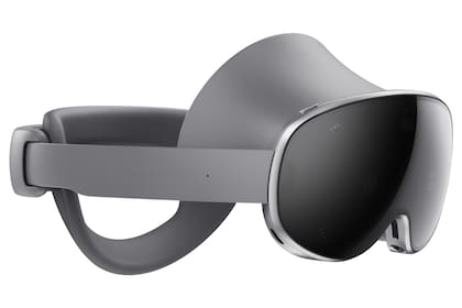 Samsung presentó los Galaxy XR, anteojos de realidad mixta; permiten ver apps generadas frente a nuestros ojos y, al mismo tiempo, la habitación en la que estamos, para interactuar con los objetos y recibir información sobre ellos