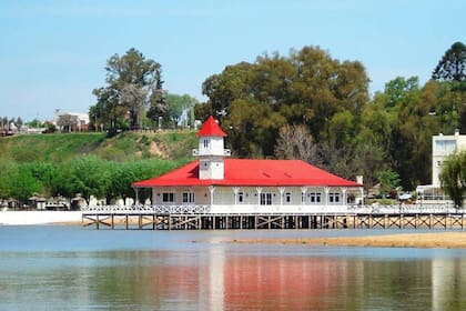 San Pedro, frente al Paraná