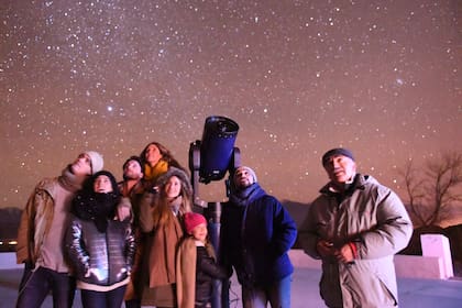 San Juan, San Luis y Córdoba, entre más destinos, esperan el eclipse total el martes 2 de julio con fiestas, jornadas científicas y, sobre todo, muchos visitantes