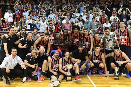 San Lorenzo derroto a Regatas Corrientes y obtuvo la Supercopa de la LNB