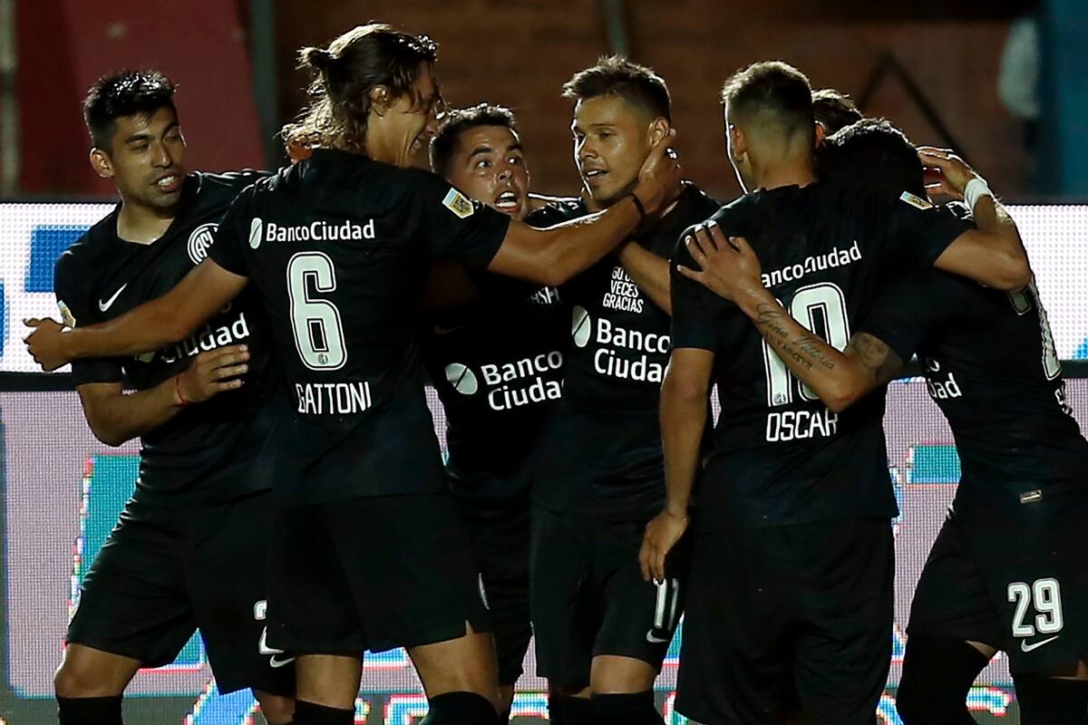 San Lorenzo-Estudiantes, por Copa Liga Profesional: 2do gol de San Lorenzo, Ángel Romero