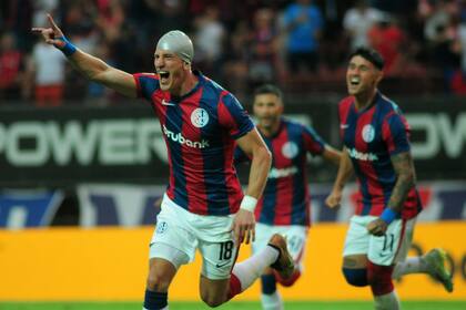 San Lorenzo llega al clásico contra Huracán con muy buenas sensaciones, al punto de soñar con pelear el título