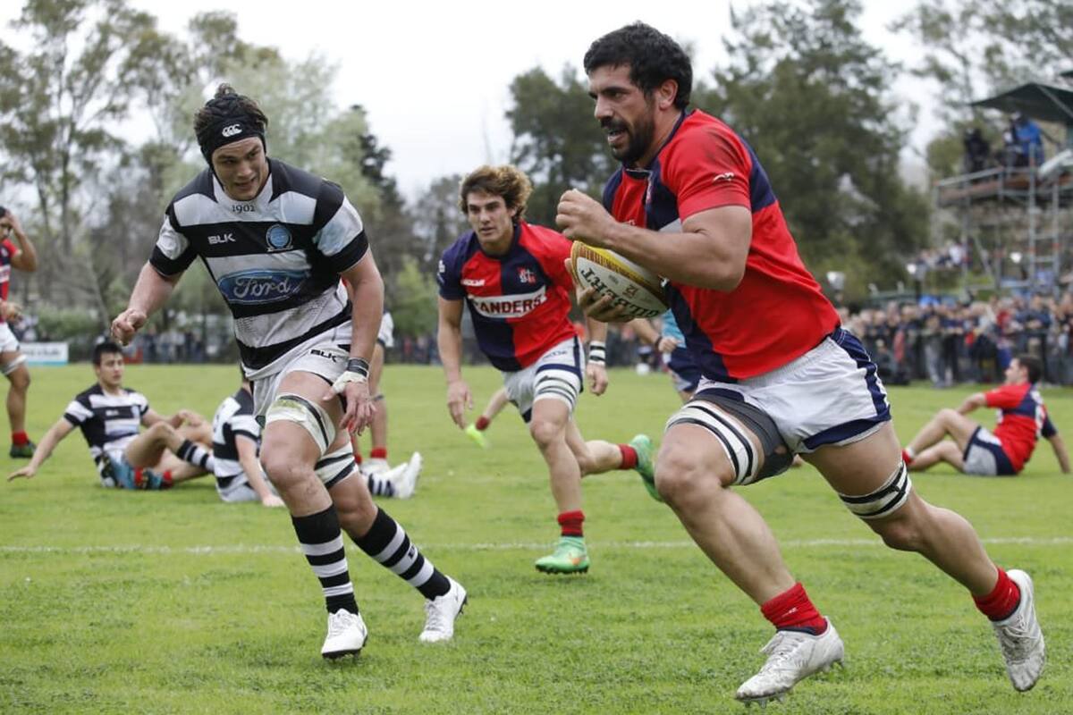 San Luis en el ataque ante El CASI.