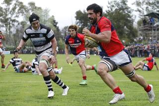 San Luis volvió a mostrar su poderío con 8 tries y conservó la punta de la URBA