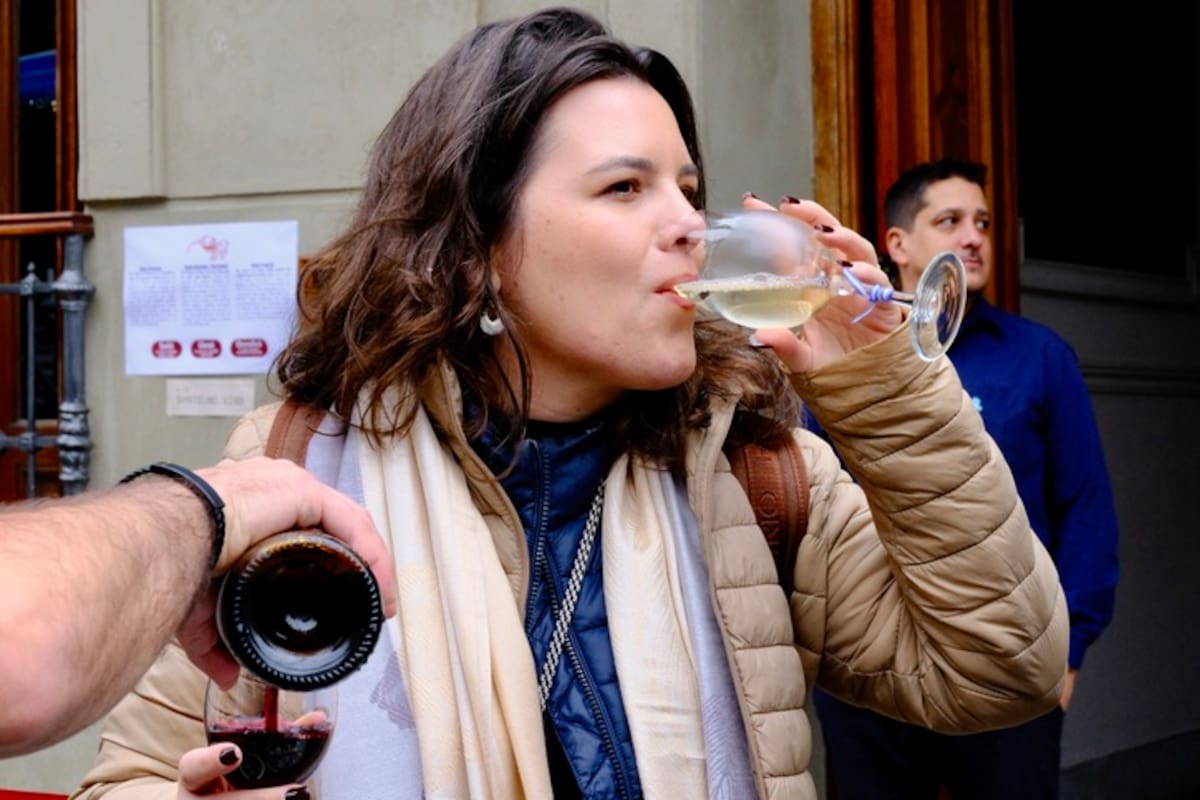 San Telmo se Copa cumple su primer año el 9 de julio con una propuesta que convirtió a un domingo por mes en una ruta de vinos por el Casco Histórico