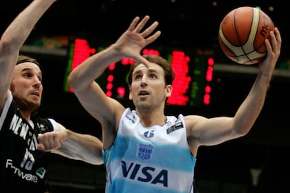 Sánchez es uno de los 12 campeones olímpicos de Atenas 2004; ahora está nuevamente vinculado con la Confederación Argentina de Básquetbol.