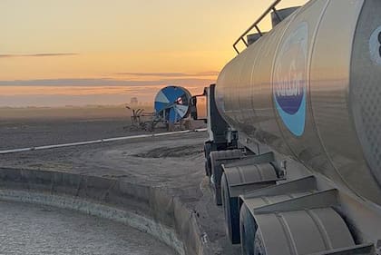 SanCor derramó más de 100.000 litros apenas se inició el conflicto con Atilra