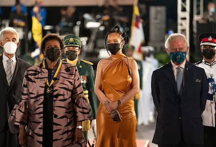 Sandra Mason, la primera presidenta de Barbados; Rihanna y el príncipe Carlos