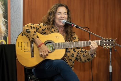 Sandra Mihanovich cantó en la presentación