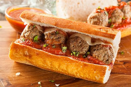 Sandwich de albóndigas.