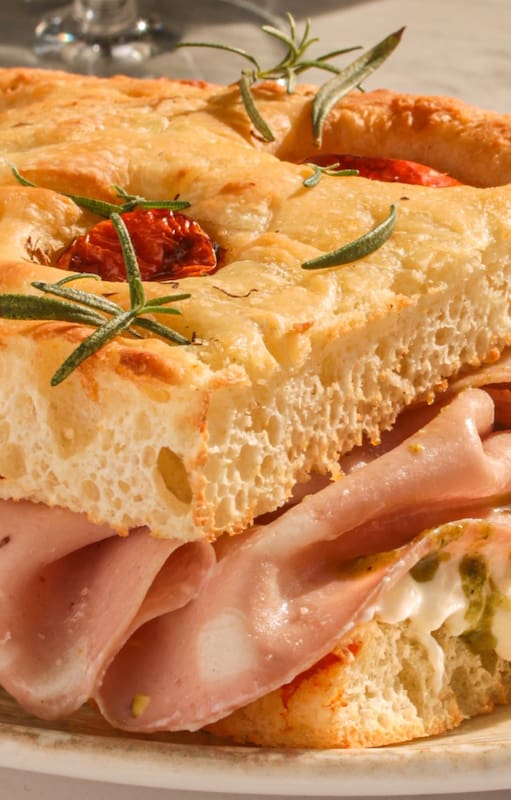 Sándwiches clásicos y modernos