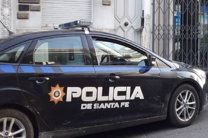 Santa Fe. Un policía que trabaja de remisero mató a dos ladrones que intentaron robarle