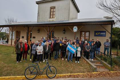 Santa Regina no tiene bancos ni cajeros automáticos y la ciudad más cercana está a unos 70 km