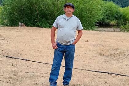 Santana, un pequeño productor de frutas finas, quien diversifica la actividad con el agroturismo