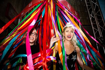 Santander lanzó iU, su programa de beneficios para el público joven con una fiesta en un speakeasy de Palermo.