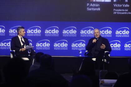 Santarelli: “El empresario está como Jesús en la barca durante la tormenta"