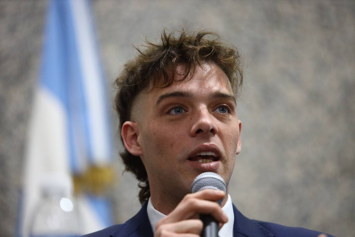 Santi Maratea dio una conferencia junto a Ricardo Nissen, titular de la IGJ, para aclarar los temas de su colecta para Independiente