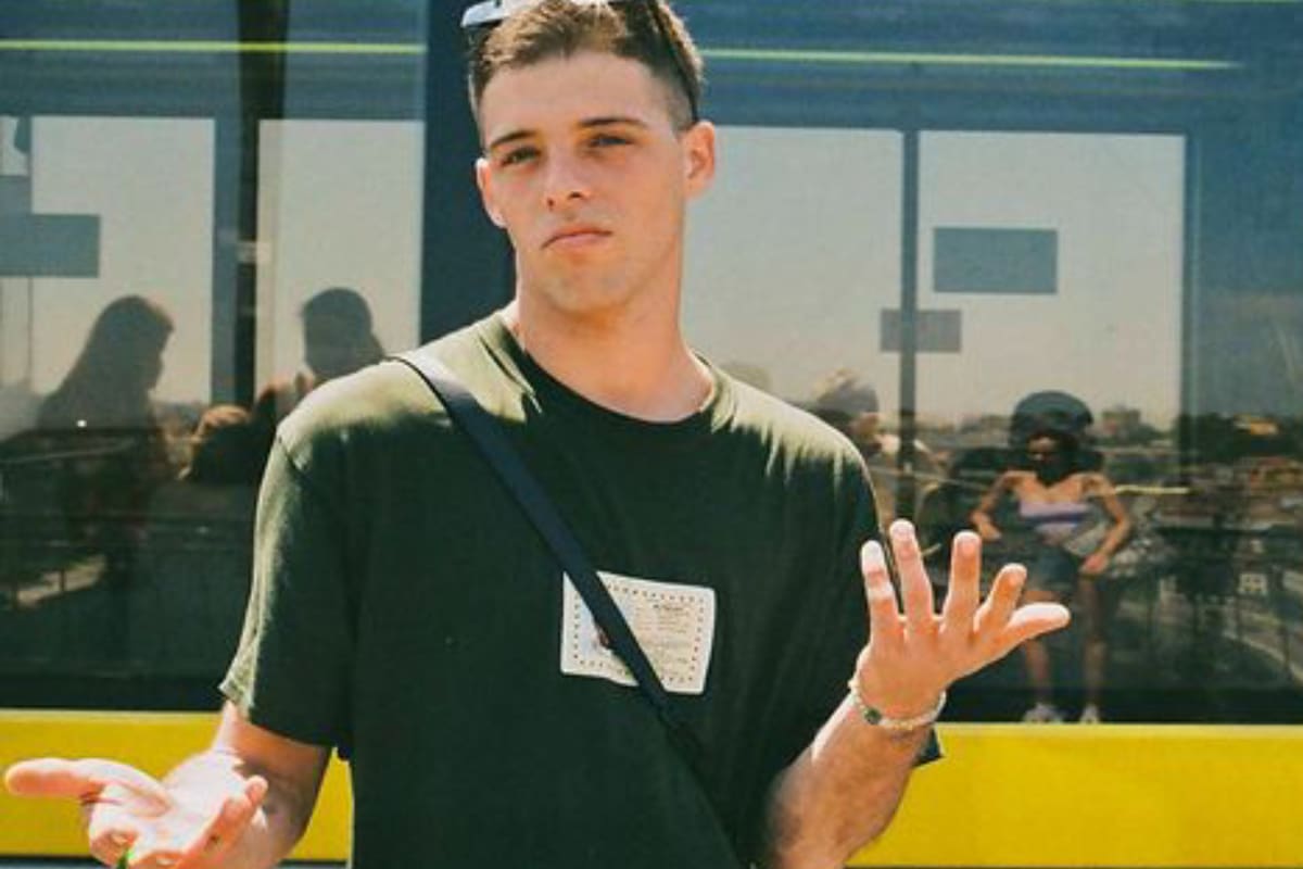 Santi Maratea respondió a las críticas con una canción (Foto Instagram @santimaratea)