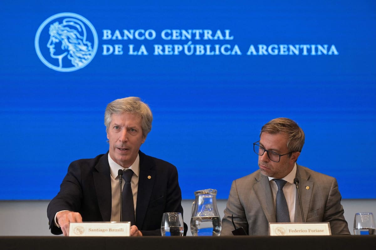 Santiago Bausili, detalló el esquema de las bandas de flotación de la cotización del dólar que entra en vigencia en enero de 2026