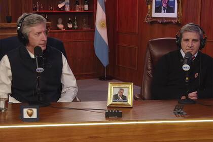 Santiago Bausili y Luis Caputo, una vez más presentándose en un programa oficialista, tras otra semana difícil