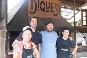 Santiago Blondel y su brigada en DiqueSi