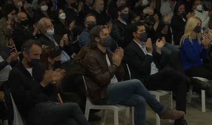 Santiago Cafiero, el día de las PASO legislativas, en el búnker del Frente de Todos